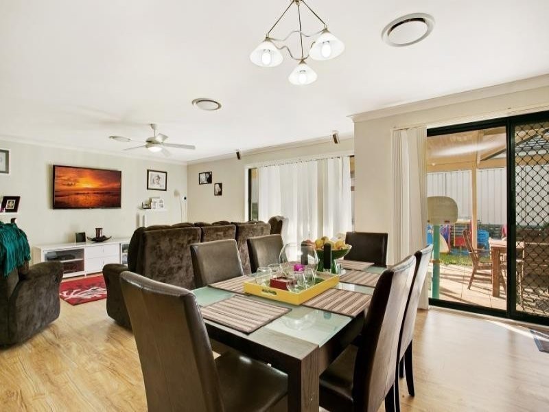 37 Robina Avenue, Medowie NSW 2318