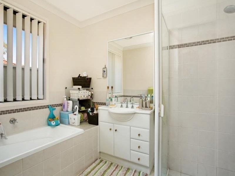 37 Robina Avenue, Medowie NSW 2318