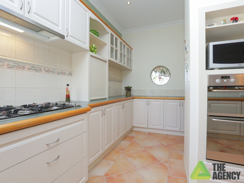 30 Bramdean Crescent, Canning Vale WA 6155