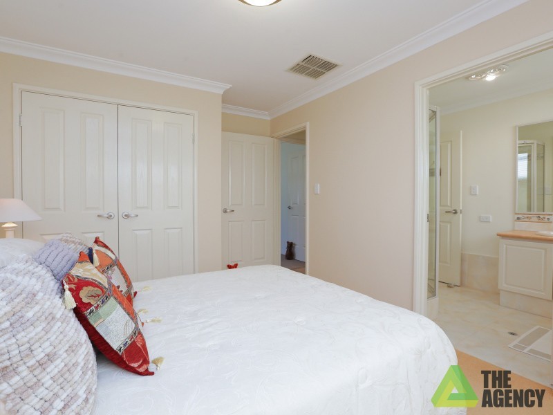 30 Bramdean Crescent, Canning Vale WA 6155