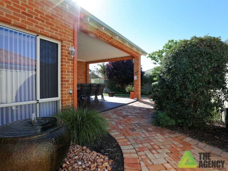 30 Bramdean Crescent, Canning Vale WA 6155