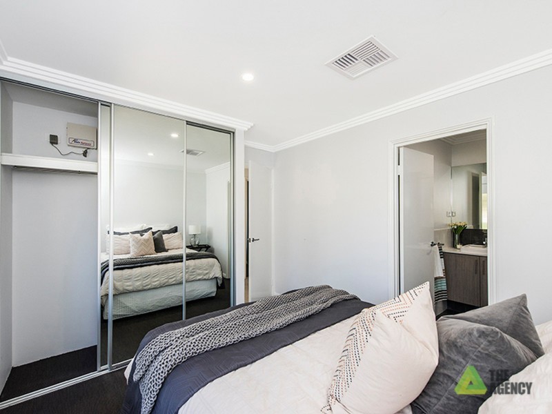 24B Newhaven Way, Nollamara WA 6061