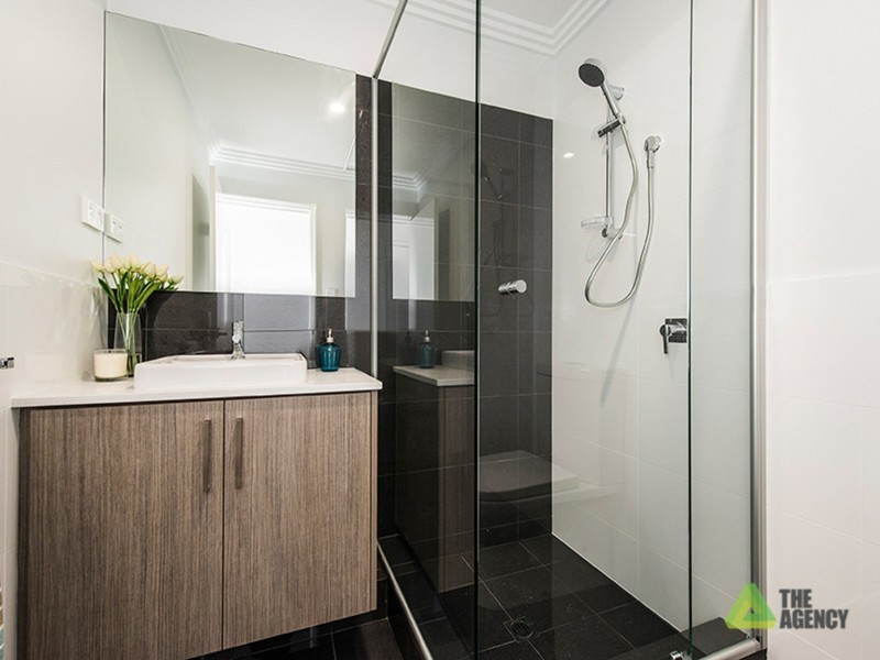 24B Newhaven Way, Nollamara WA 6061