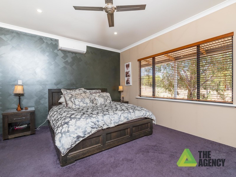 15 Refractory Road, Bakers Hill WA 6562