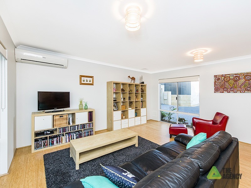 253A Amelia Street, Westminster WA 6061