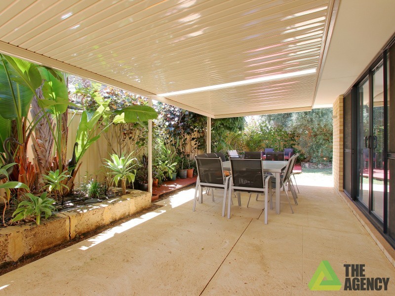 10 Davenport Promenade, Canning Vale WA 6155