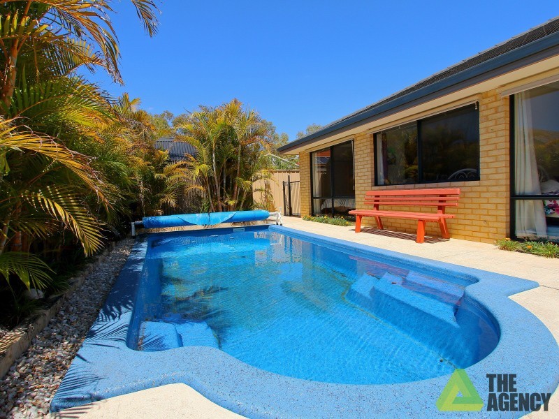 10 Davenport Promenade, Canning Vale WA 6155