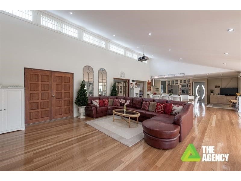 1 Urawa Road, Duncraig WA 6023