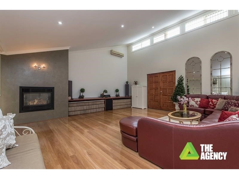 1 Urawa Road, Duncraig WA 6023