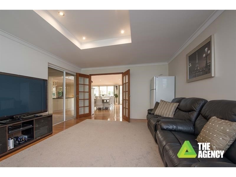 1 Urawa Road, Duncraig WA 6023