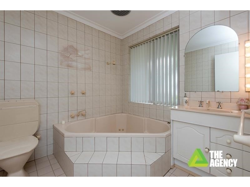 1 Urawa Road, Duncraig WA 6023