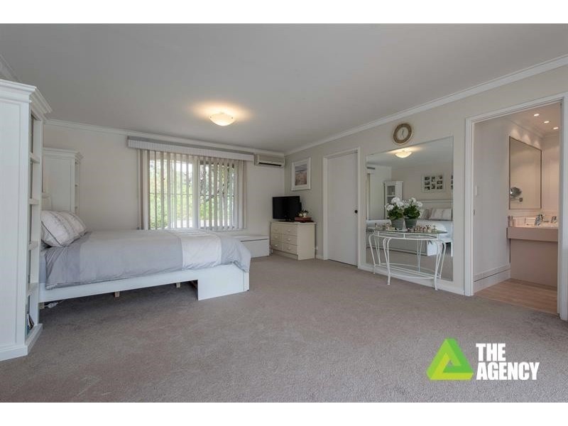 1 Urawa Road, Duncraig WA 6023