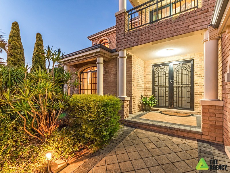 31 Whittaker Crescent, Bull Creek WA 6149