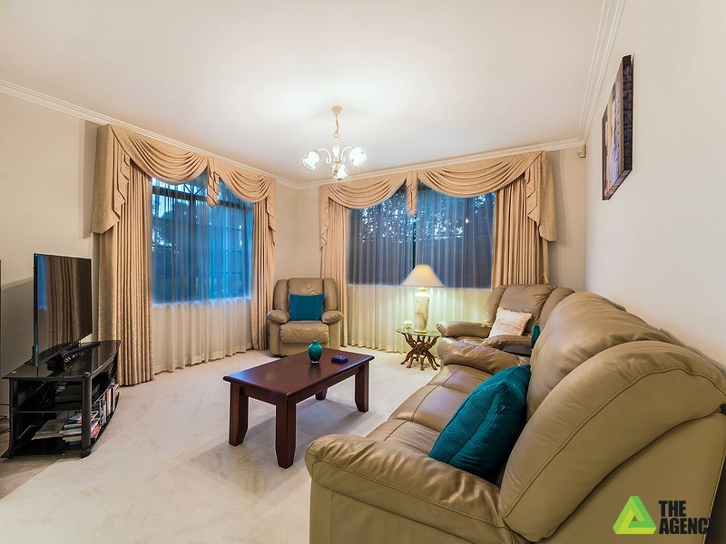 31 Whittaker Crescent, Bull Creek WA 6149