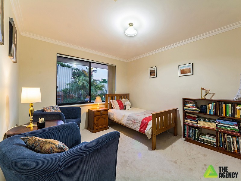 31 Whittaker Crescent, Bull Creek WA 6149