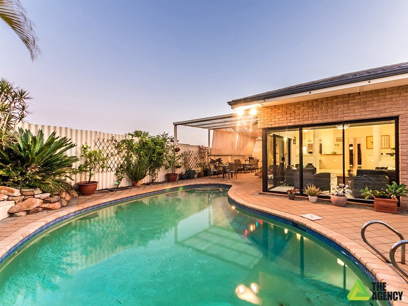 31 Whittaker Crescent, Bull Creek WA 6149