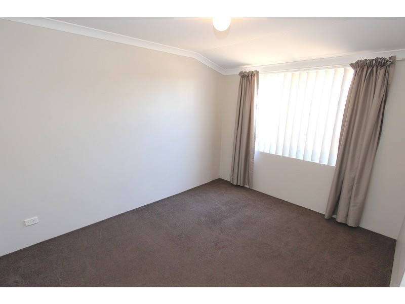 7 Aldenham Heights, Halls Head WA 6210