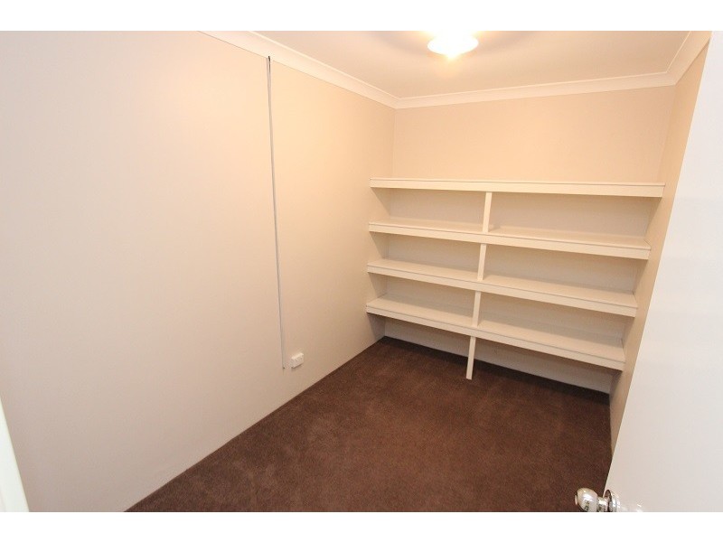7 Aldenham Heights, Halls Head WA 6210