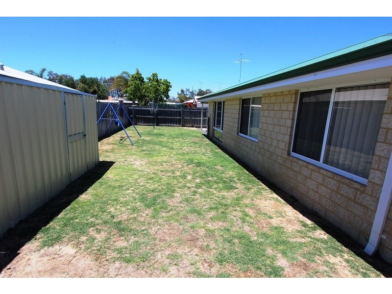7 Aldenham Heights, Halls Head WA 6210