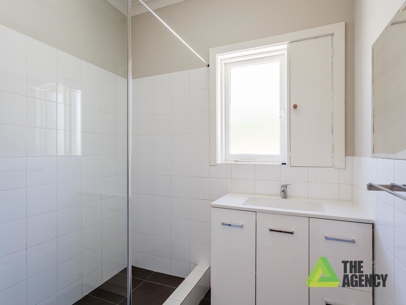 1/209 Hill View Terrace, Bentley WA 6102