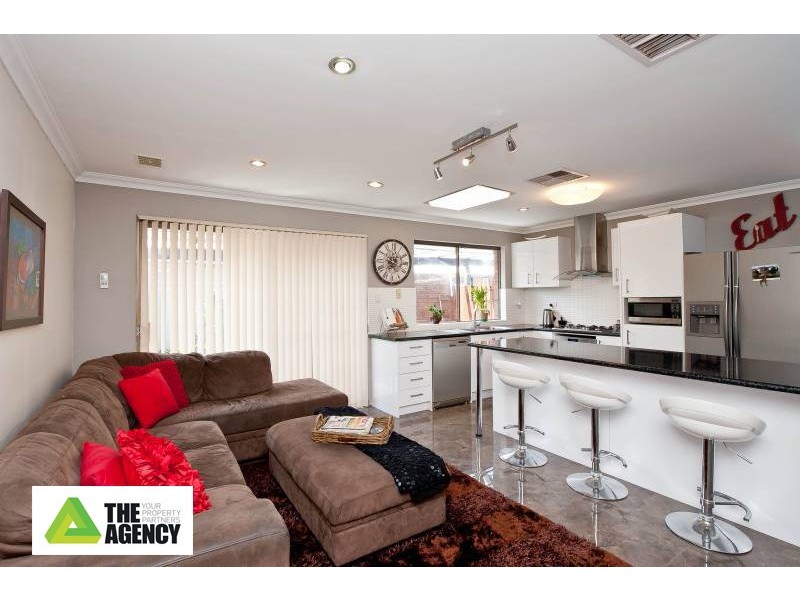 2 Maybud Road, Duncraig WA 6023