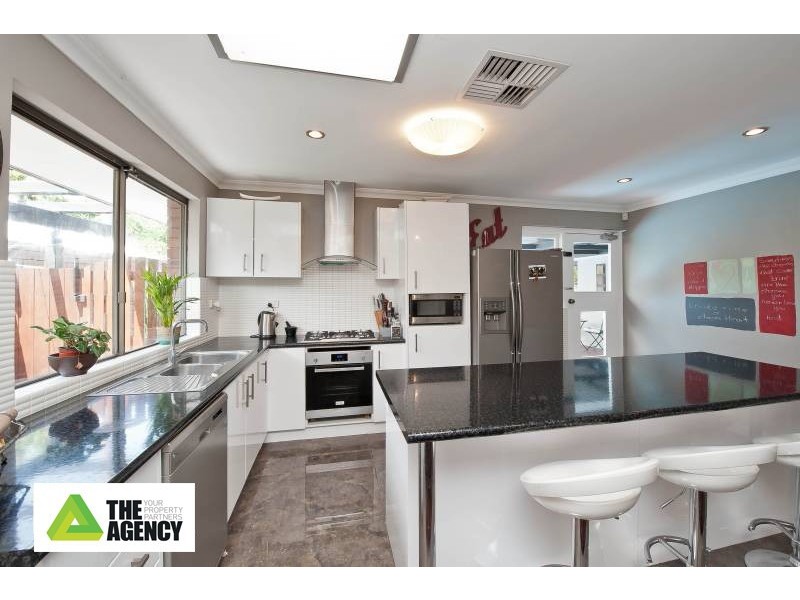 2 Maybud Road, Duncraig WA 6023