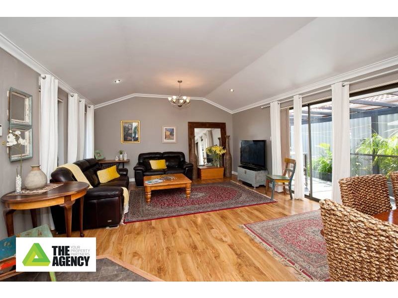 2 Maybud Road, Duncraig WA 6023
