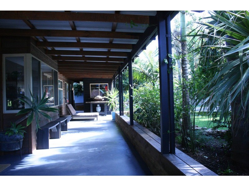 8 Ribbonvale Rise, Dunsborough WA 6281