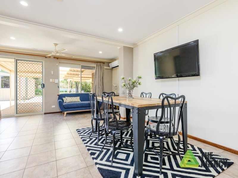 86 Queens Road, South Guildford WA 6055