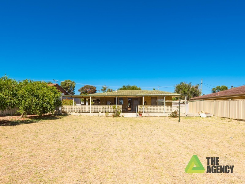 53 Farnesian Circle, Mirrabooka WA 6061