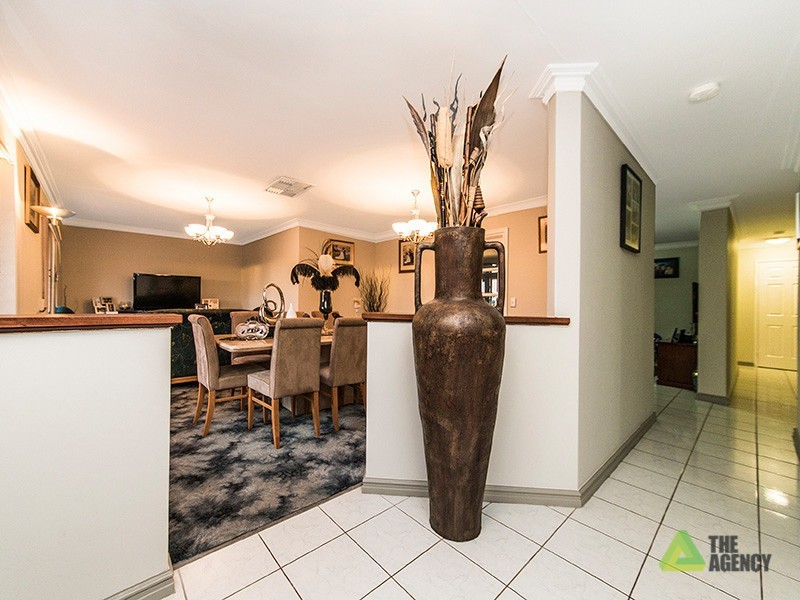 122 Highclere Boulevard, Marangaroo WA 6064