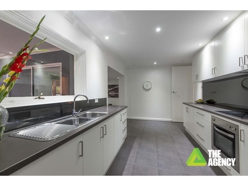 27 Gosse Road, Padbury WA 6025