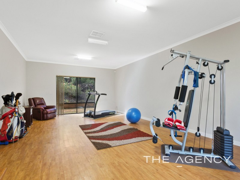 10 Kalari Way, Stoneville WA 6081