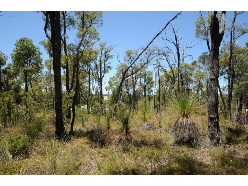 10 Dunham Glen, Wooroloo WA 6558