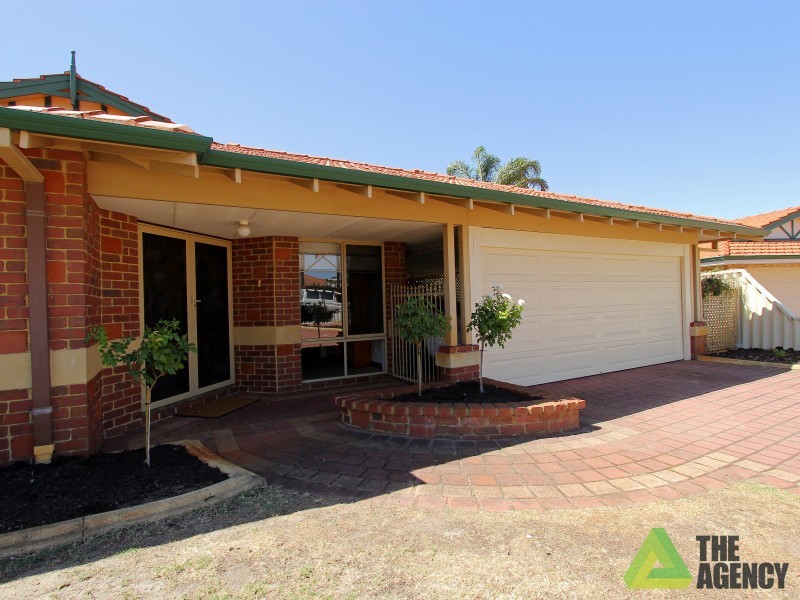 13 The Crest, Canning Vale WA 6155