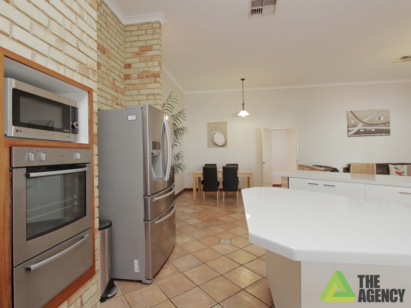 13 The Crest, Canning Vale WA 6155