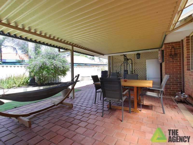 13 The Crest, Canning Vale WA 6155