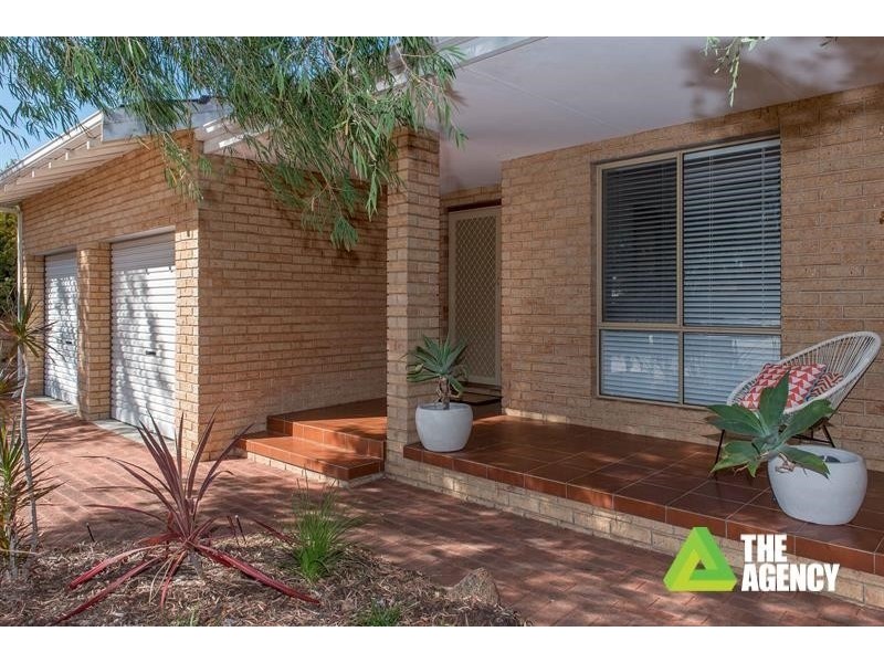 5 Macintosh Rise, Duncraig WA 6023