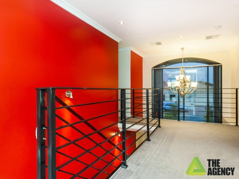 #16 Cobby Place, Marangaroo WA 6064