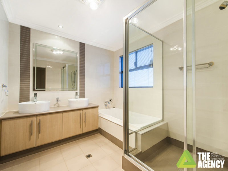 #16 Cobby Place, Marangaroo WA 6064