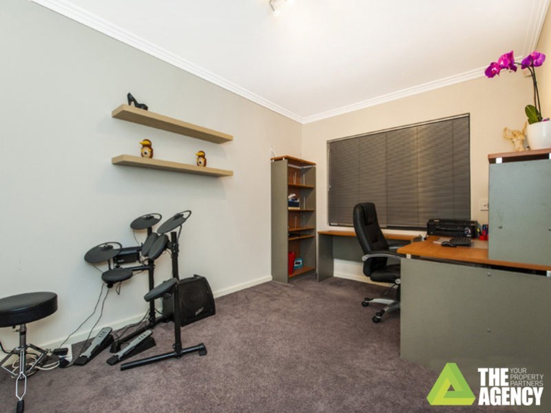 #16 Cobby Place, Marangaroo WA 6064