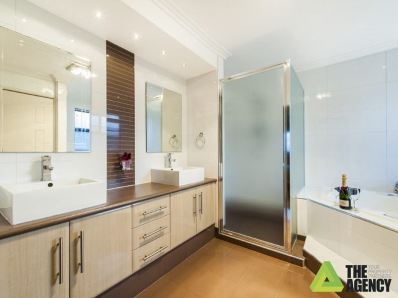 #16 Cobby Place, Marangaroo WA 6064