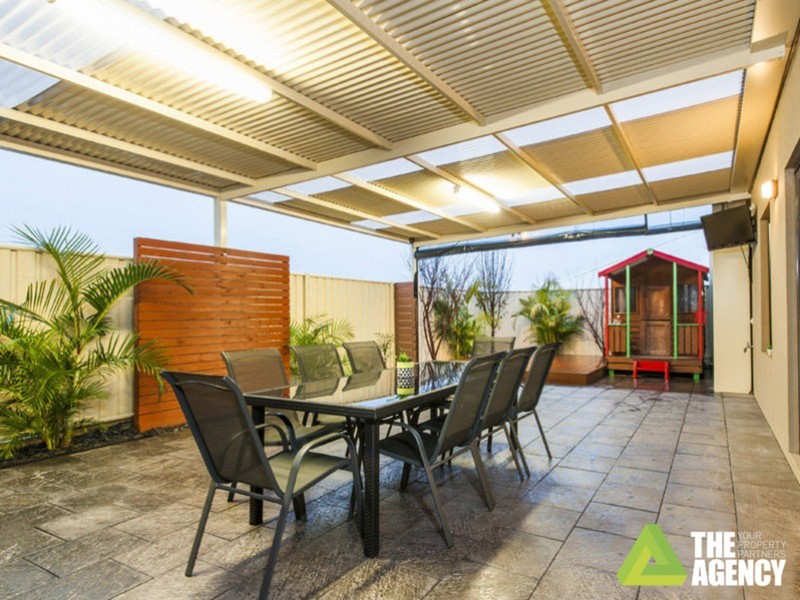 #16 Cobby Place, Marangaroo WA 6064