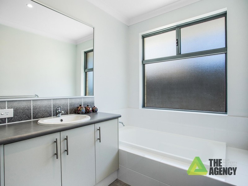 14 Beaumonde Grange, Aveley WA 6069