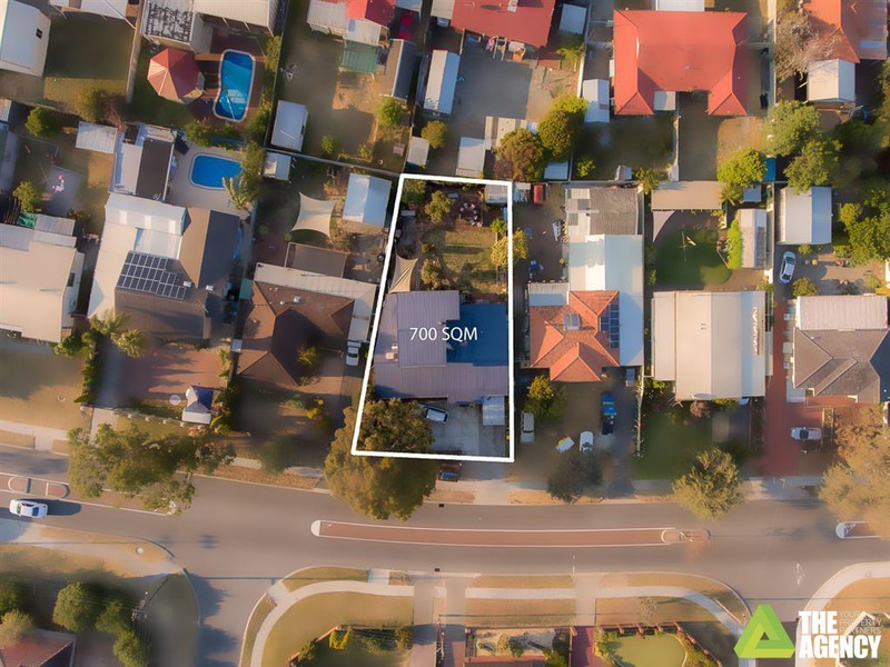 19 Amberton Avenue, Girrawheen WA 6064