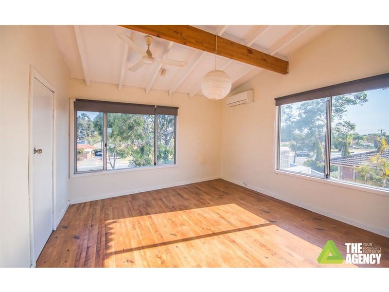 19 Amberton Avenue, Girrawheen WA 6064