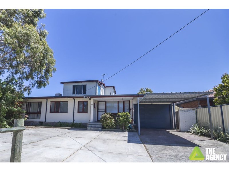 19 Amberton Avenue, Girrawheen WA 6064