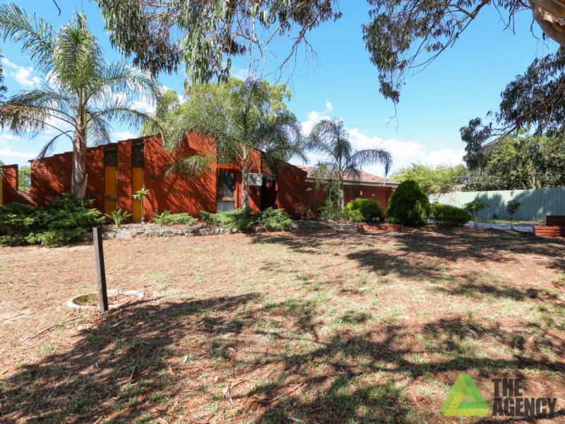 43 Cairn Road, Southern River WA 6110