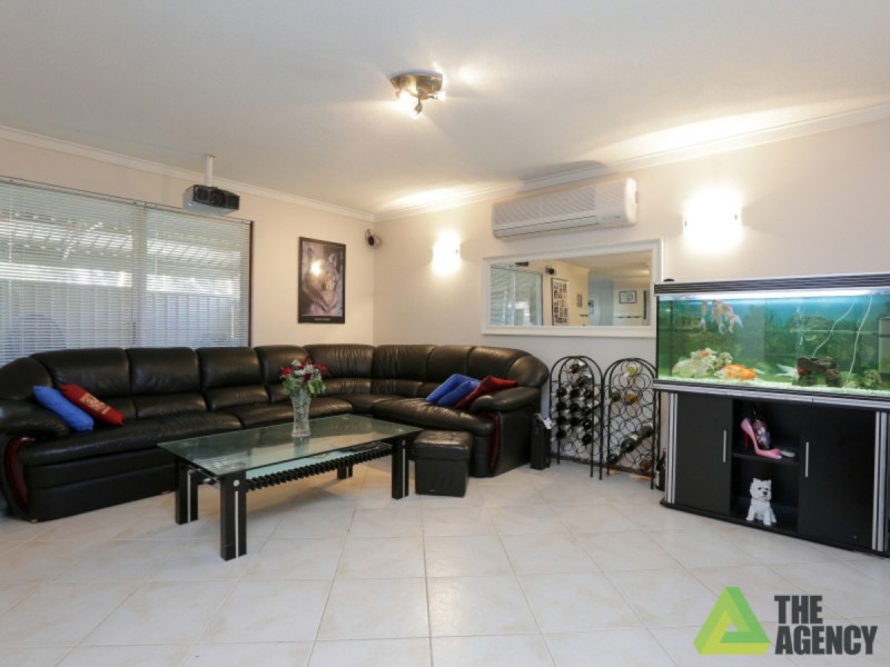 43 Cairn Road, Southern River WA 6110