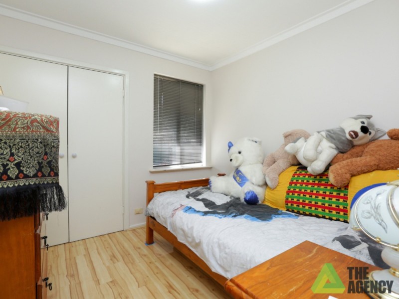 43 Cairn Road, Southern River WA 6110